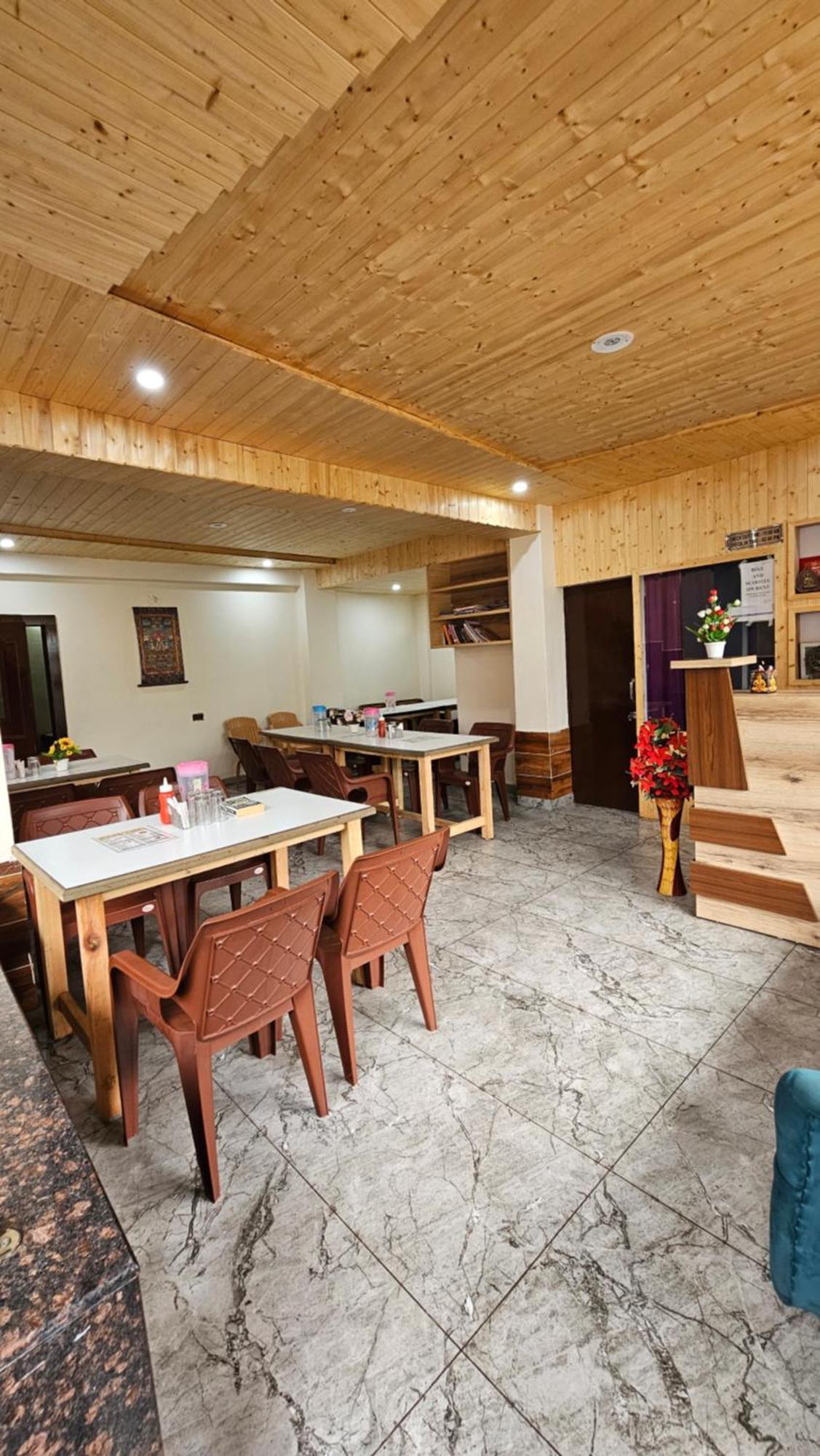 Green View Hotel And Restaurant McLeod Ganj Ngoại thất bức ảnh